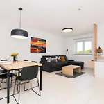 Premium Levant Marina With Sea View By Locap Group Апартаменты *