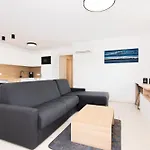 Appartement Premium Levant Marina With Sea View By Locap Group