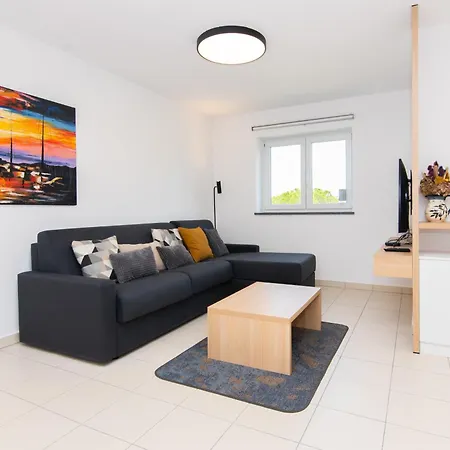 Premium Levant Marina With Sea View By Locap Group *