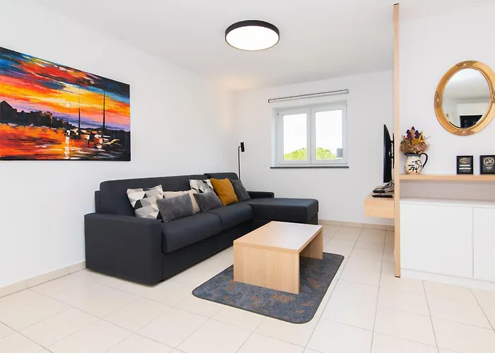 Premium Levant Marina With Sea View By Locap Group *