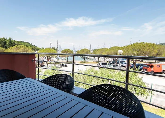 Premium Levant Marina With Sea View By Locap Group Daire